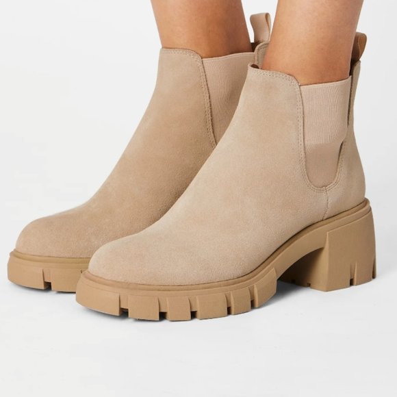 Steve Madden Howler bootie - Picture 2 of 2